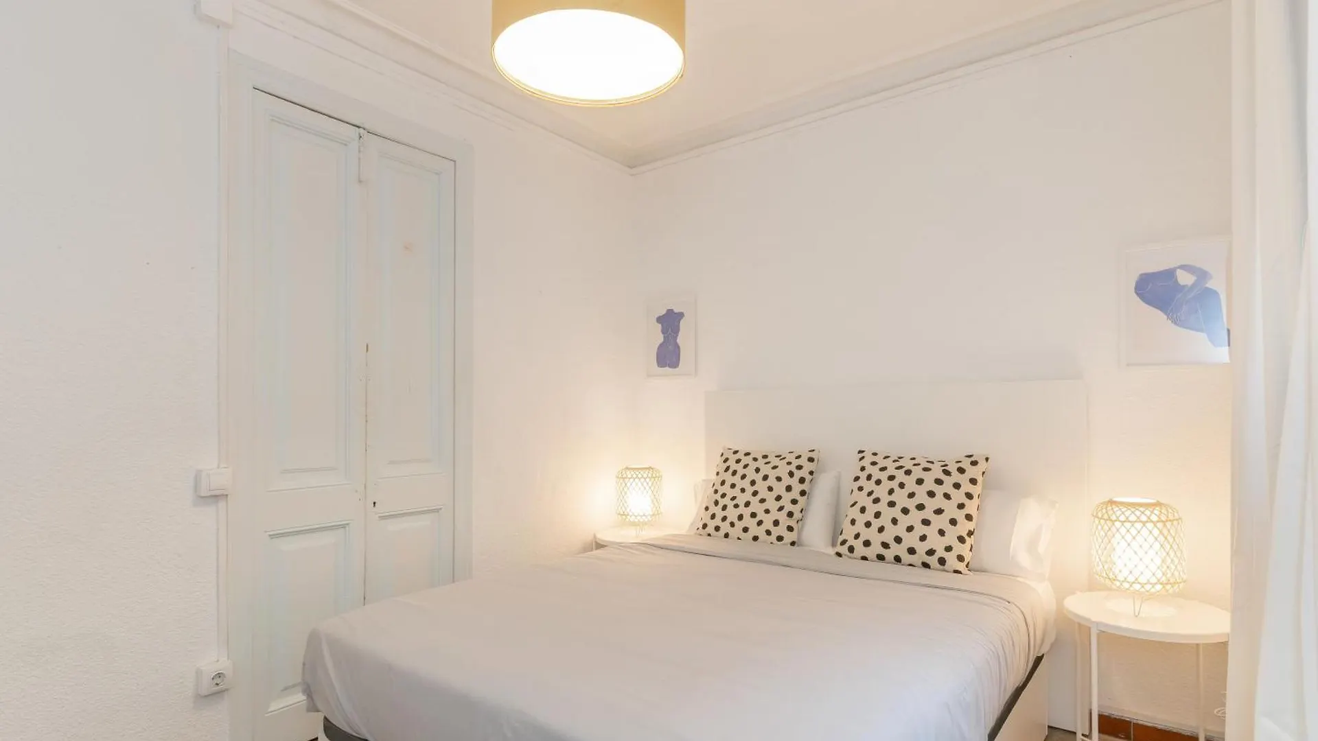 Veguer Apartment Barcelona